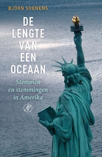 De lengte van een oceaan 9789029540407 Björn Soenens, Boeken, Verzenden, Zo goed als nieuw, Björn Soenens