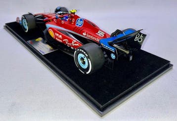 Look Smart 1:18 - Voiture miniature - Ferrari, SF-24