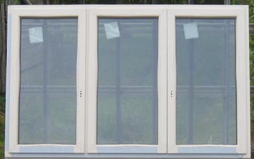 pvc raam , chassis , venster 215 x 136 creme / grijs eik, Ophalen of Verzenden, Raamkozijn