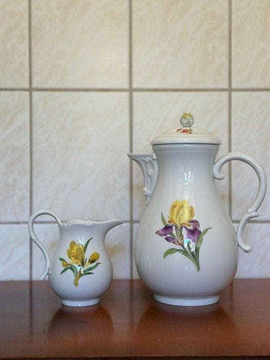 Meissen - Kruik (2) - Porselein, Antiek en Kunst, Antiek | Meubels | Tafels