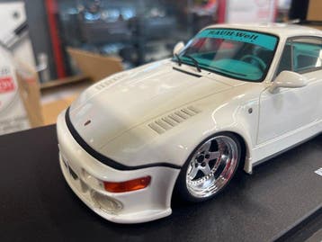 GT Spirit 1:18 - Modelauto - Porsche 911 RWBA - 2008, Nieuw