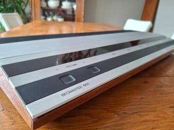 Bang & Olufsen - Beomaster 1900 Solid state stereo receiver, TV, Hi-fi & Vidéo