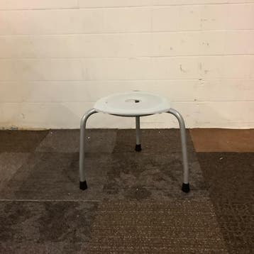 ahrend 262 werkkruk, drie poots zonder wielen, zith. 40 cm,, Gebruikt