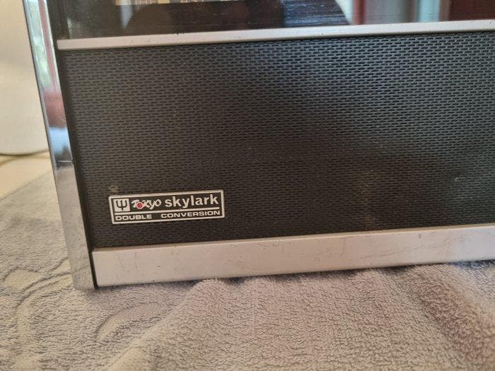 Tokyo skylark - NR-52F1 Wereldradio, Audio, Tv en Foto, Radio's