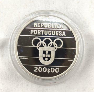 Portugal. Silver Proof 200 Escudos Coin ( XXV OlImpic Games), Postzegels en Munten