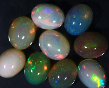 Ct. 11.10 Natuurlijke Ethiopische Opalen Cabochon - Hoogte: