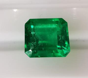 1 pcs Vert Émeraude - 3.02 ct - Instituto Gemólogico Español, Nieuw