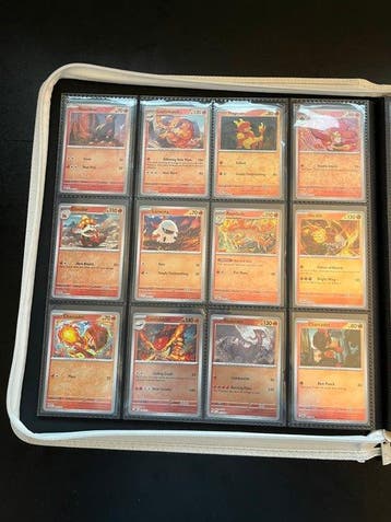 Pokémon - 250 Card - large and special reverse holo rare, Nieuw