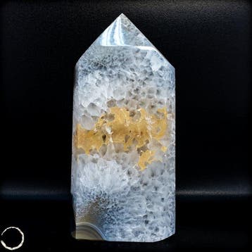 Natuurlijke agaatobelisk-kristal uit Brazilië – Meesterwerk