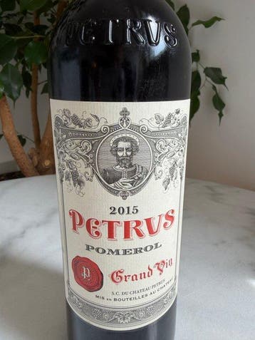 2015 Petrus - Pomerol - 1 Fles (0,75 liter), Nieuw