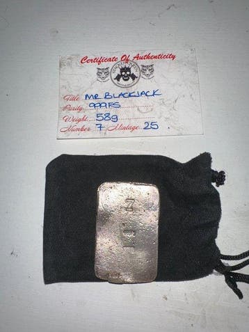 58 grams - Zilver .999 - Stacker Queen - Met certificaat, Timbres & Monnaies