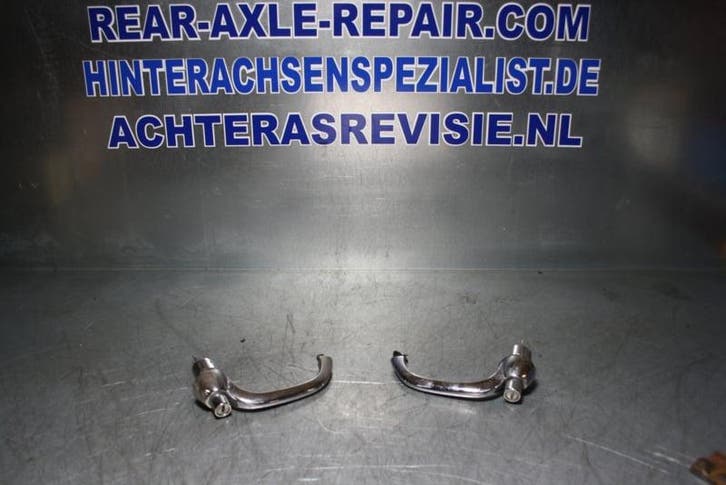 Gebruikte deurklink rechterkant en linkerkant Opel Kadett B., Autos : Pièces & Accessoires, Carrosserie & Tôlerie, Envoi