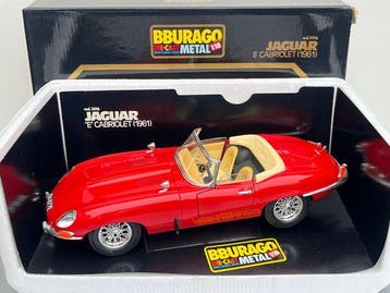 Bburago 1:18 - Voiture de sport miniature - Jaguar E, Hobby & Loisirs créatifs