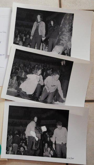 John Lennon & Yoko, London 1968, Photo folder, 3 Photographs