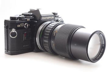 Olympus OM-10 + Manual Adapter + Zuiko Auto-Zoom 4/75-150mm, Audio, Tv en Foto, Fotocamera's Analoog, Nieuw