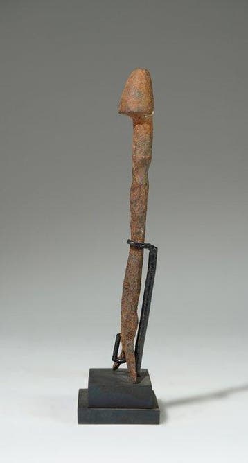 Een ijzeren sculptuur - Fon - Togo (Zonder minimumprijs), Antiquités & Art