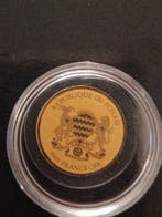Tchad. 3000 Francs CFA Igreja de São Miguel (St., Timbres & Monnaies