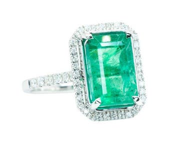 Ring - 14 karaat Witgoud - 5.64ct. tw. Smaragd - Diamant -, Nieuw