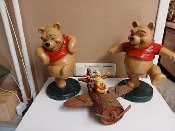 Beeldje - Winnie the pooh and Friends in a plane plus 2, Verzamelen, Nieuw