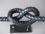 Carmen Lop - ØBig knot con barra de acero corrugado de