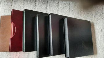 6 - Système Safe 14 anneaux, classeurs avec cassette de, Gestempeld