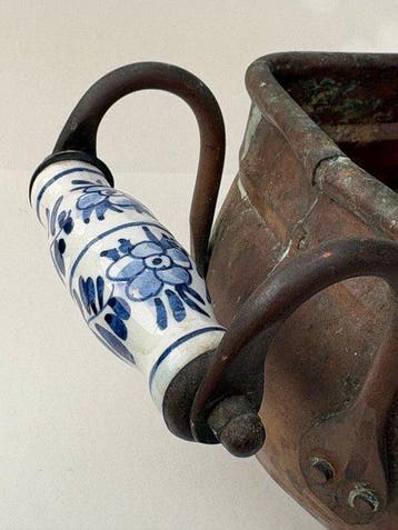 Jardinière - koper en keramiek - Antieke Jardinière, Antiek en Kunst