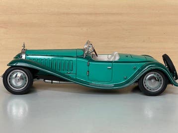 Franklin Mint 1:24 - Model sportwagen - Bugatti Type Royale