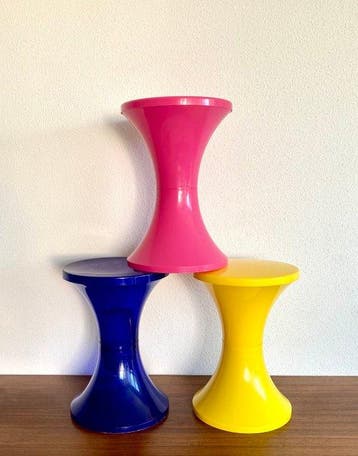 Stamp - Henry Massonet - Tabouret (3) - Tam Tam - Plastique