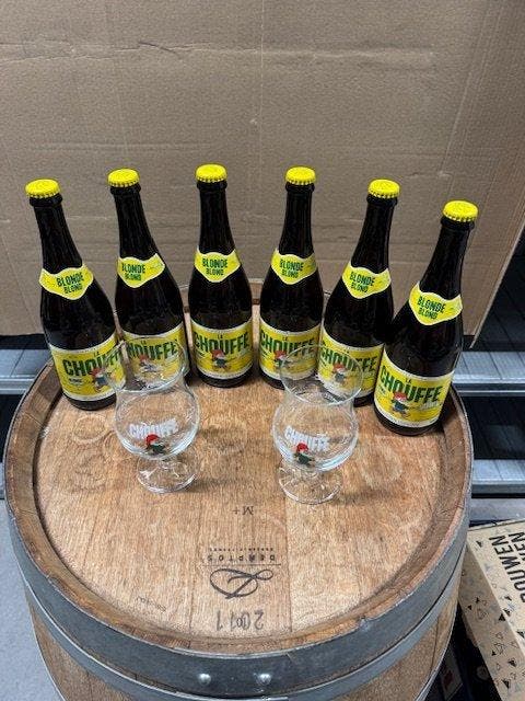 Brasserie Chouffe - Blonde met 2 originele brillen - 75cl -, Collections, Vins