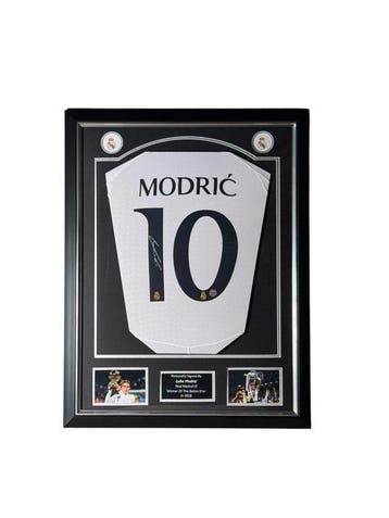 Real Madrid - Europese voetbal competitie - Luka Modric -, Nieuw