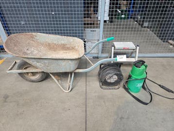 (4x) diverse werkplaatsuitrusting Matador; Aveve;..., Doe-het-zelf en Bouw, Gereedschap | Overige machines, Nieuw