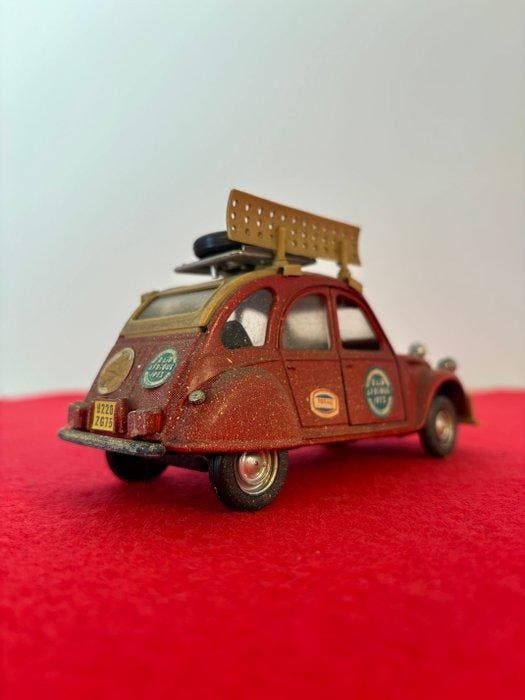 Polistil 1:24 - Model raceauto - Citroën 2CV Raid Afrique, Hobby & Loisirs créatifs, Voitures miniatures | 1:5 à 1:12