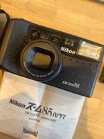 Nikon TW Zoom 85 Appareil photo argentique