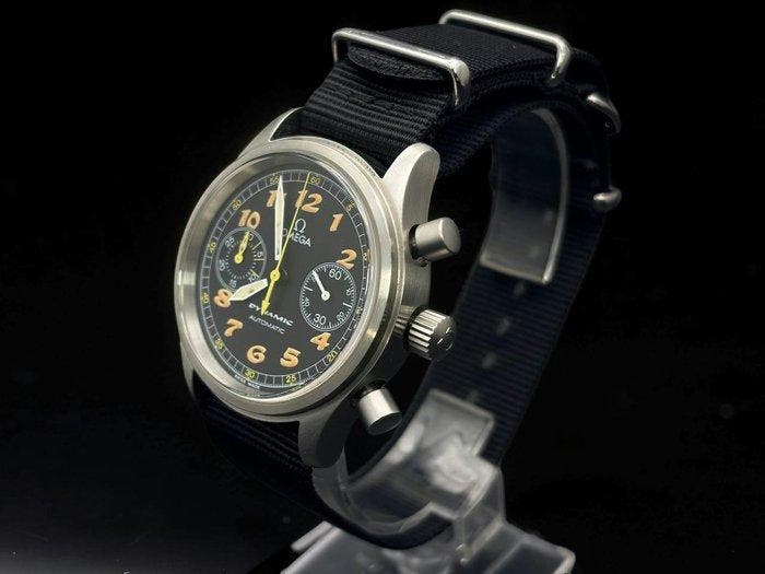 Omega - Dynamic III Chronograph Automatic - 5240.50.00 -, Handtassen en Accessoires, Horloges | Heren