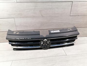 Tiguan II grill 5NA853653, Verzenden, Gebruikt