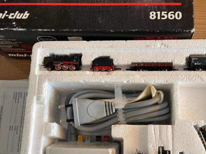 Märklin Z - 81560 - Kit de démarrage (1) - Startset - DB, Hobby & Loisirs créatifs, Trains miniatures | HO