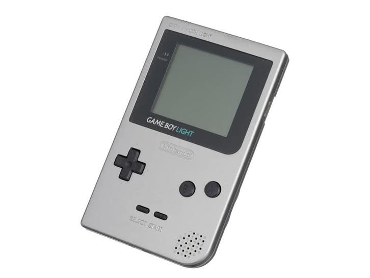 Gameboy Light Silver, Consoles de jeu & Jeux vidéo, Consoles de jeu | Nintendo Game Boy, Envoi