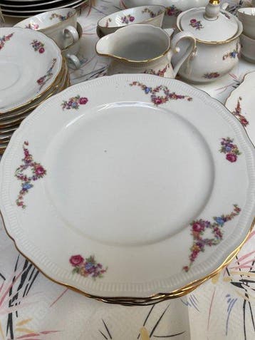 Chielow - Tafelservies (51) - Porselein