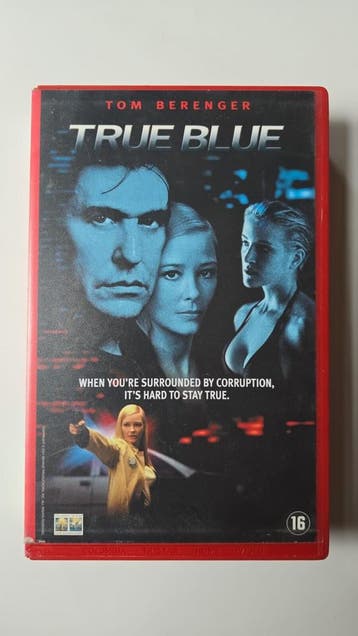 TRUE BLUE (EX RENTAL) (VHS), Cd's en Dvd's, VHS | Film, Gebruikt