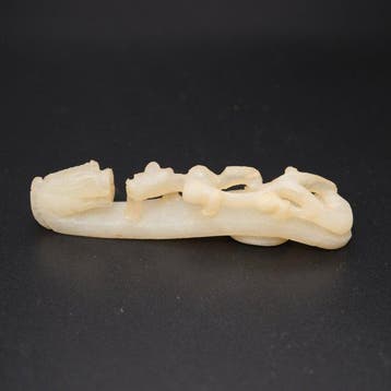 Jade riemhaak - bleek celadonjade - Jade - China - Qing
