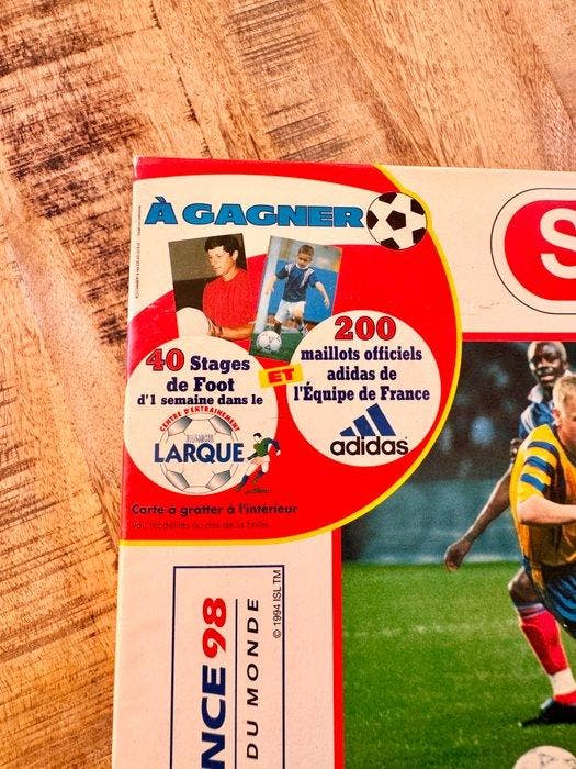 Subbuteo - France 98 World Cup Limited Edition – Table, Verzamelen, Overige Verzamelen
