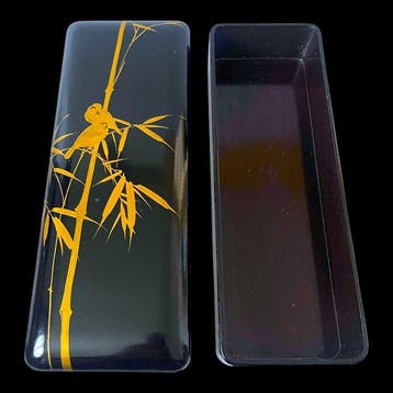 Japanese Edo Period Lacquer Scroll Box – Bamboo and Sparrows