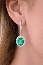 Oorbellen - 14 karaat Witgoud - 5.20ct. tw. Smaragd -, Nieuw