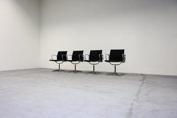 Herman Miller - Charles & Ray Eames - Chaise de salle à