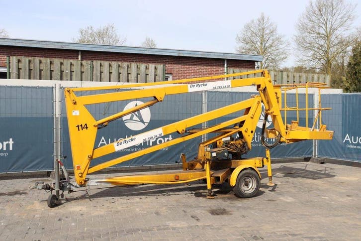 Veiling: Aanhangerhoogwerker Elektrisch, Articles professionnels, Machines & Construction | Ascenseurs, Échafaudages & Échelles