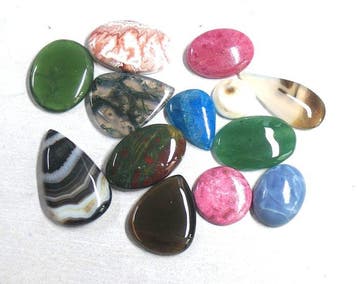 Set van prachtige cabochons, 100% natuurlijk Cabochon- 45.88