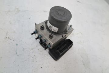 ABS pomp Mercedes Benz Vito W447 A4479007511, Verzenden, Gebruikt