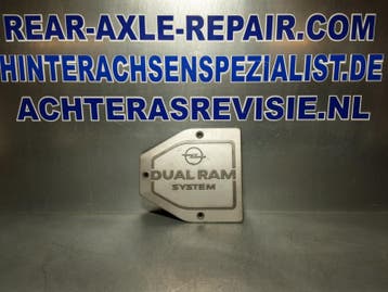 Dual Ram system deksel van een Opel  Senator 3.0 24V motor., Auto-onderdelen, Verzenden, Gebruikt, Opel
