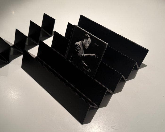 2 pcs. B&O A4 CD storage rack small and large - CD - 2000, TV, Hi-fi & Vidéo, Chaîne Hi-fi