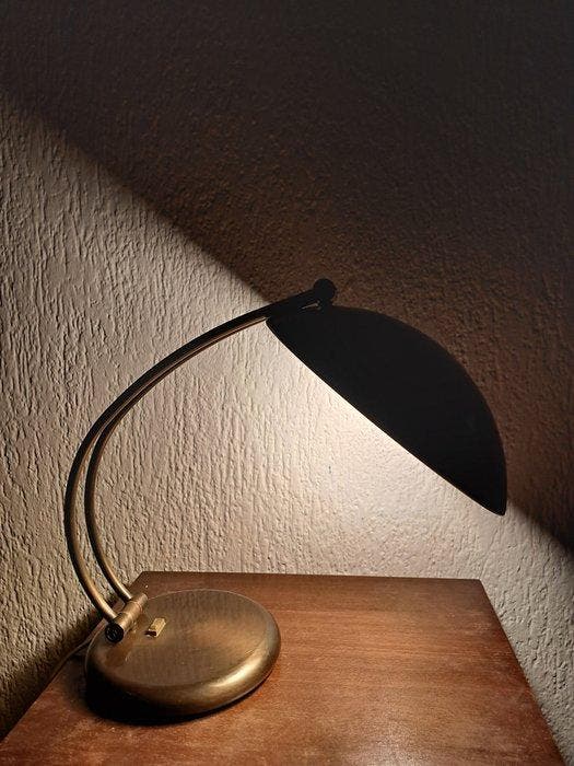 Massive - Lamp - 021934 - After Kaiser Idell - Messing,, Antiquités & Art, Antiquités | Meubles | Chaises & Canapés